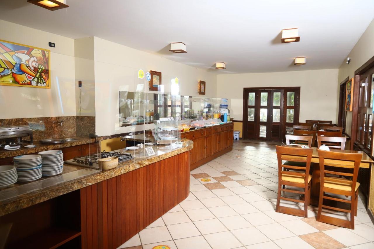 Hotel Laguna Blu アキラス エクステリア 写真